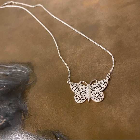 Butterfly Sterling Silver Chain Necklace! 925 New - Picture 1 of 3
